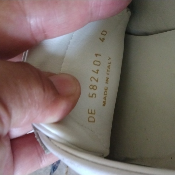 SAINT LAURENT - Picture 8 of 15